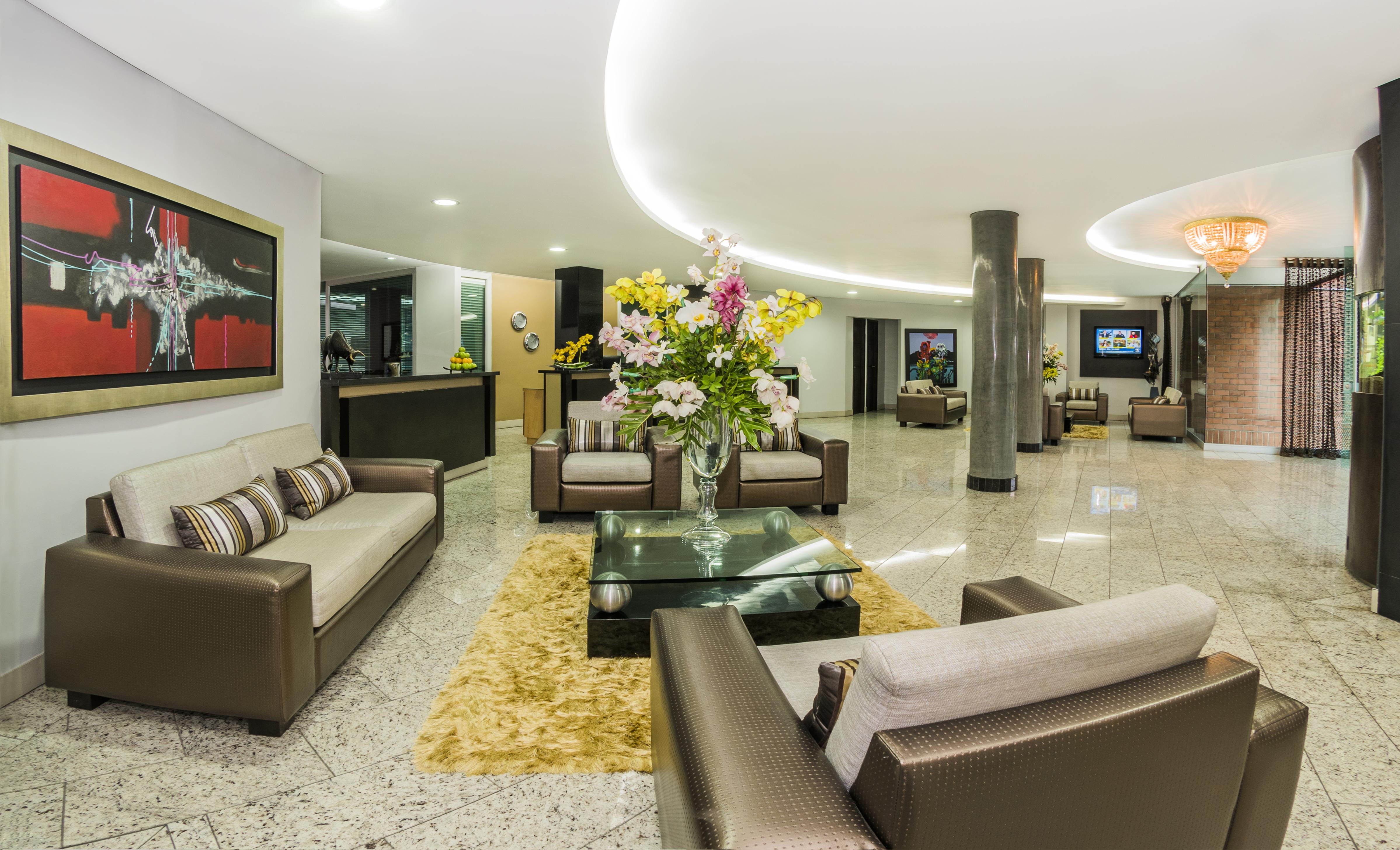 Hotel Egina Меделин Екстериор снимка