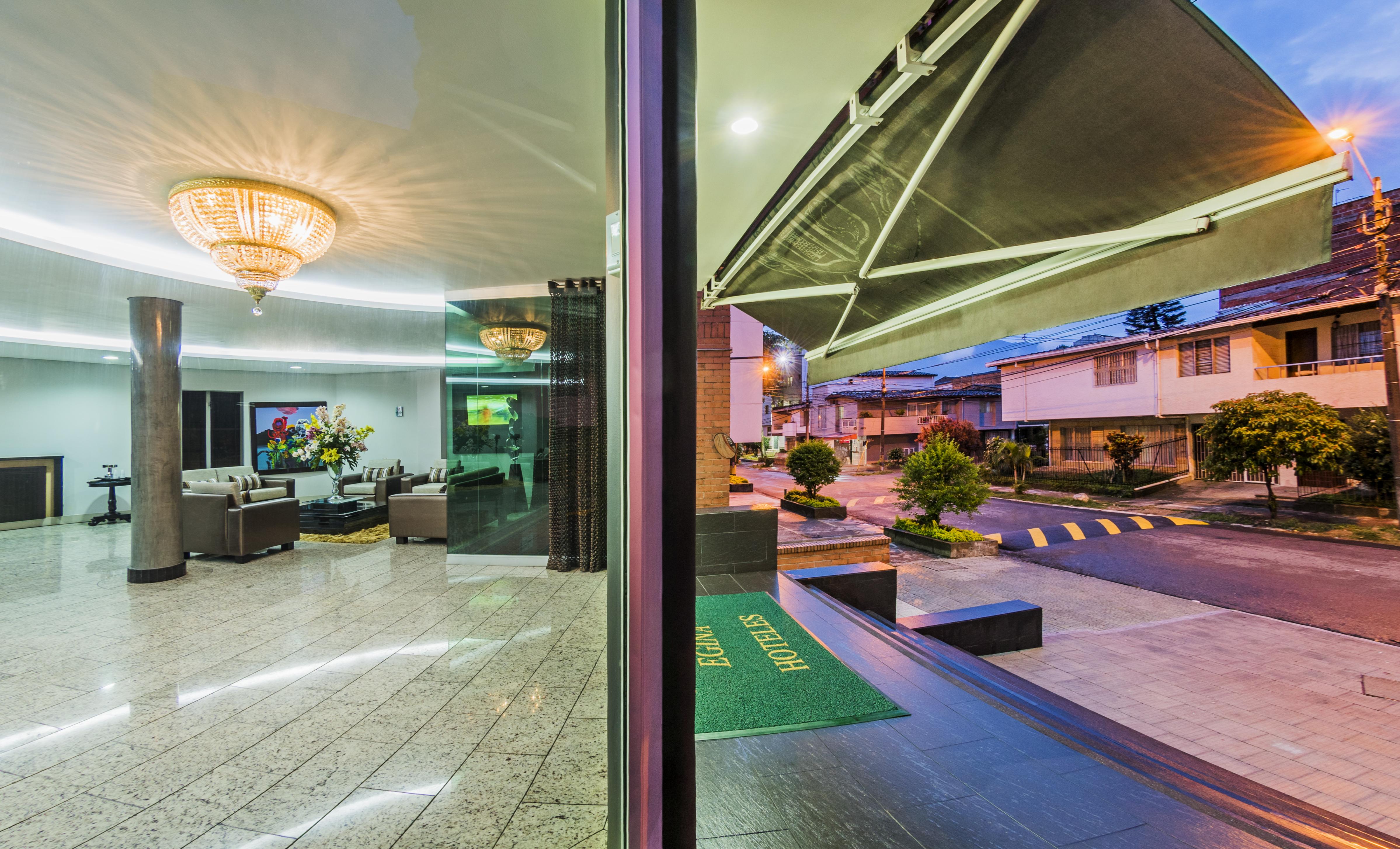 Hotel Egina Меделин Екстериор снимка